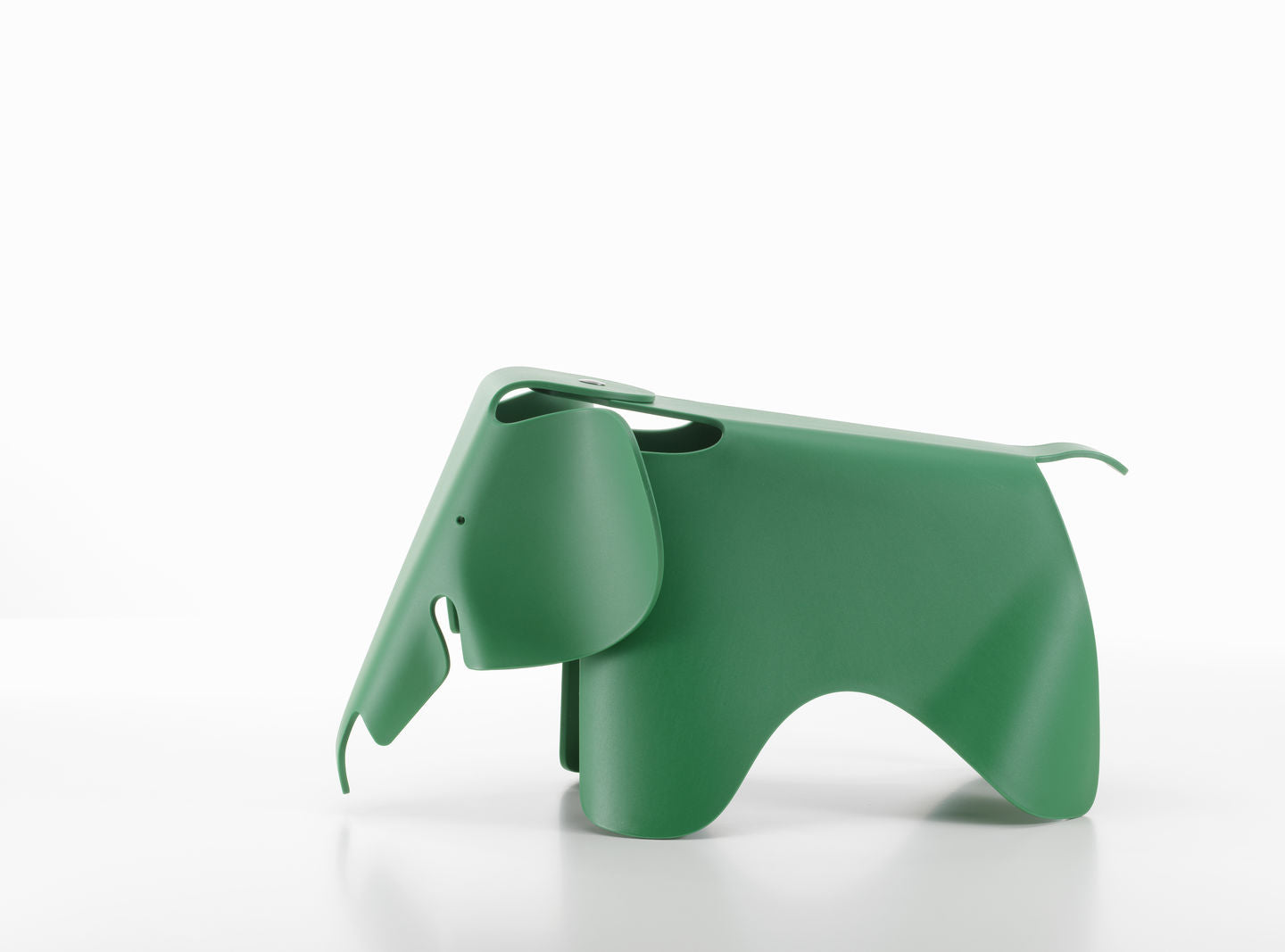 Eames Elephant RE
