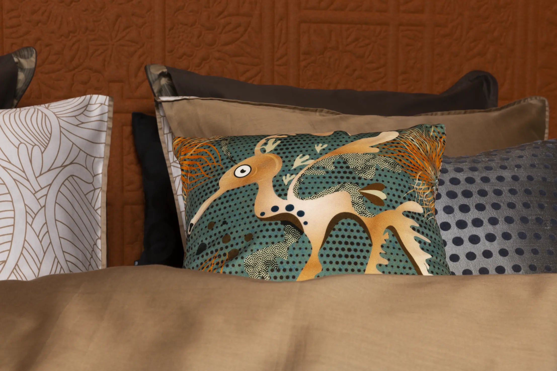 Blooming Seadragon sierkussen 50 x 50 cm.