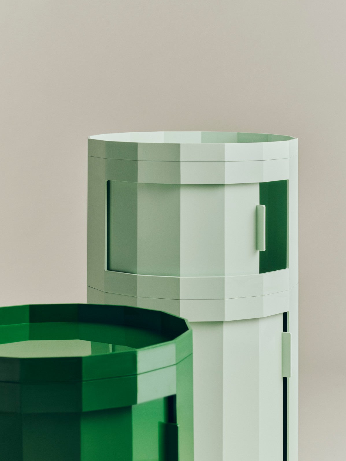 Facet Cabinet 110