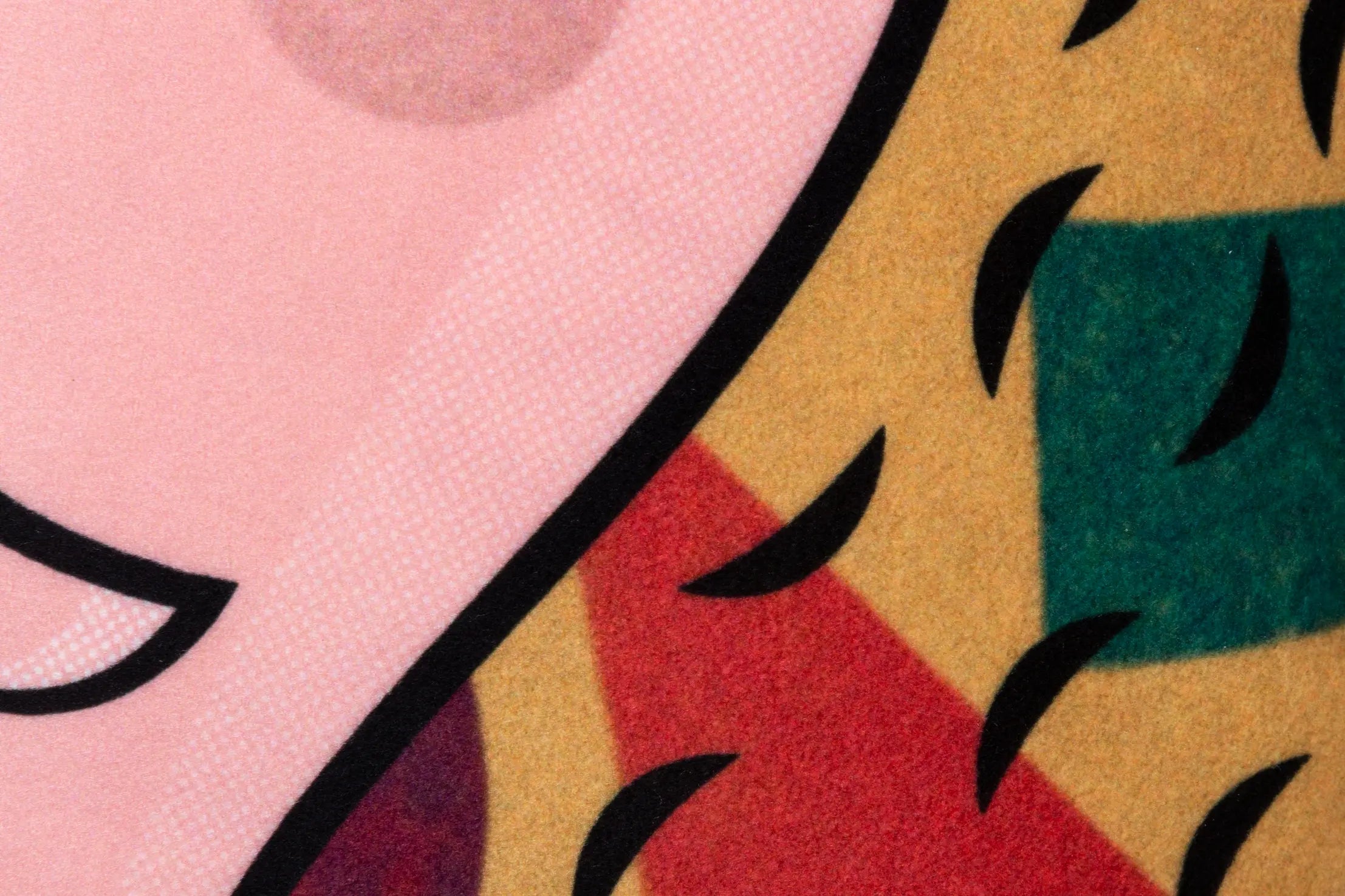 Armoured Boar sierkussen 50 x 50 cm.