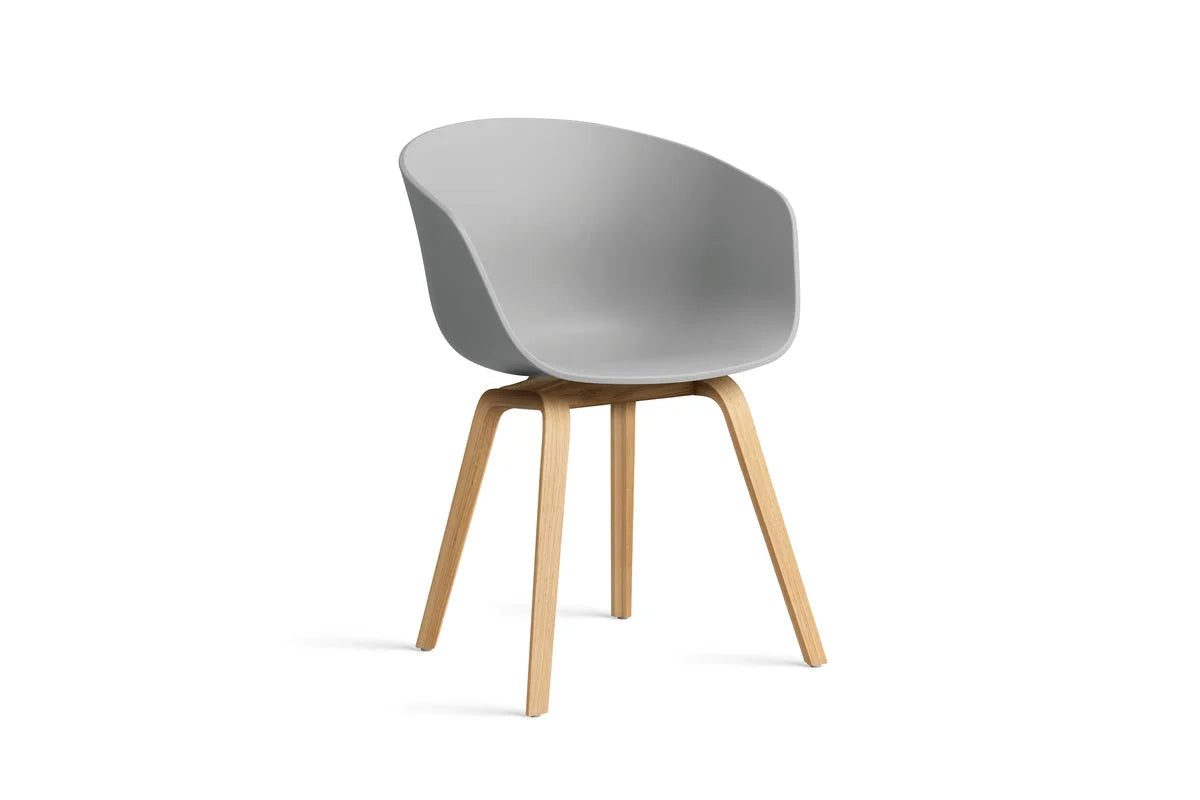 Hay Design stoel AAC 22 - gezeept eiken - concrete grey 2.0