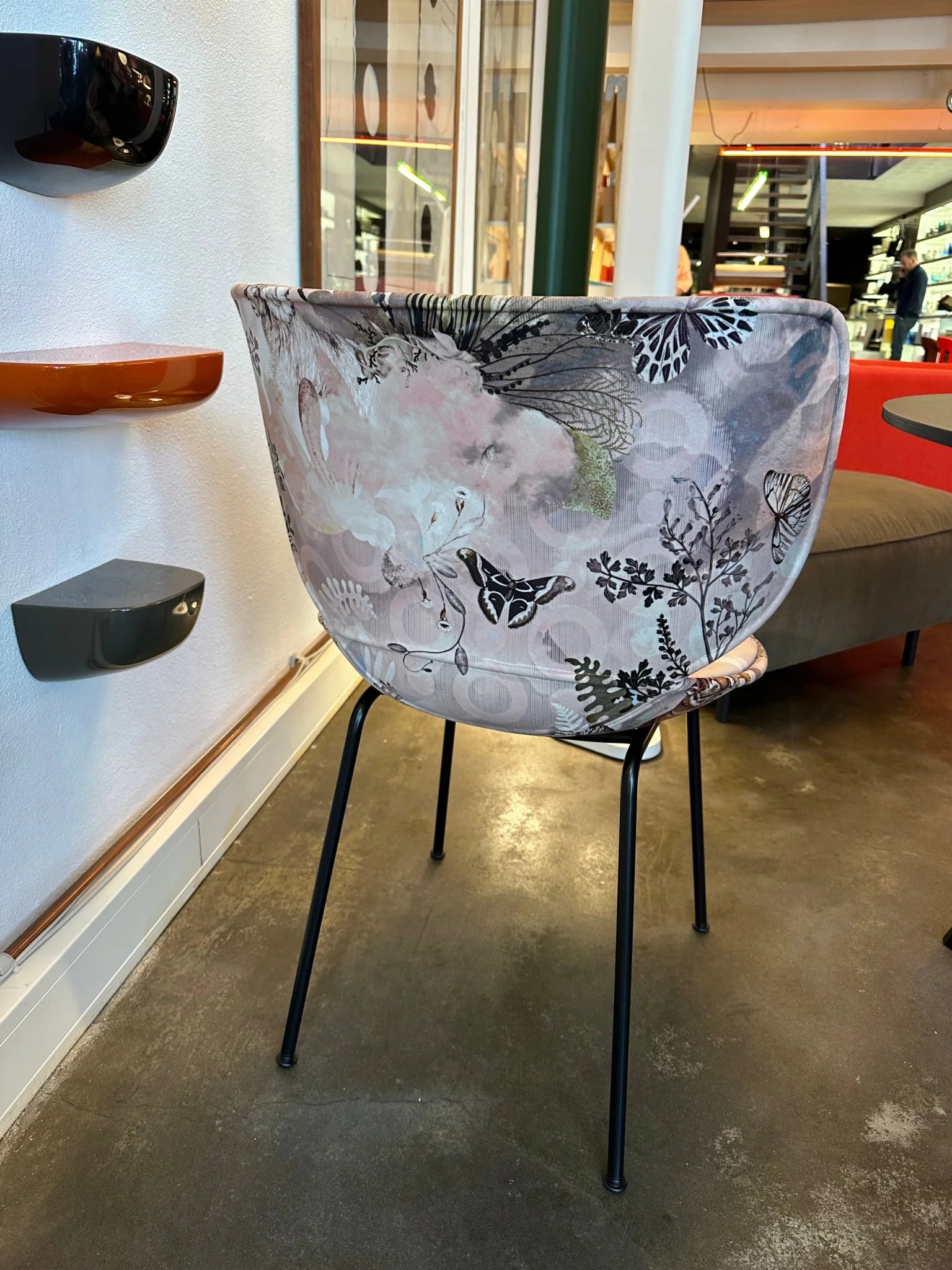 Moooi Hana Chair Upholstered - Memento Medley Dawn