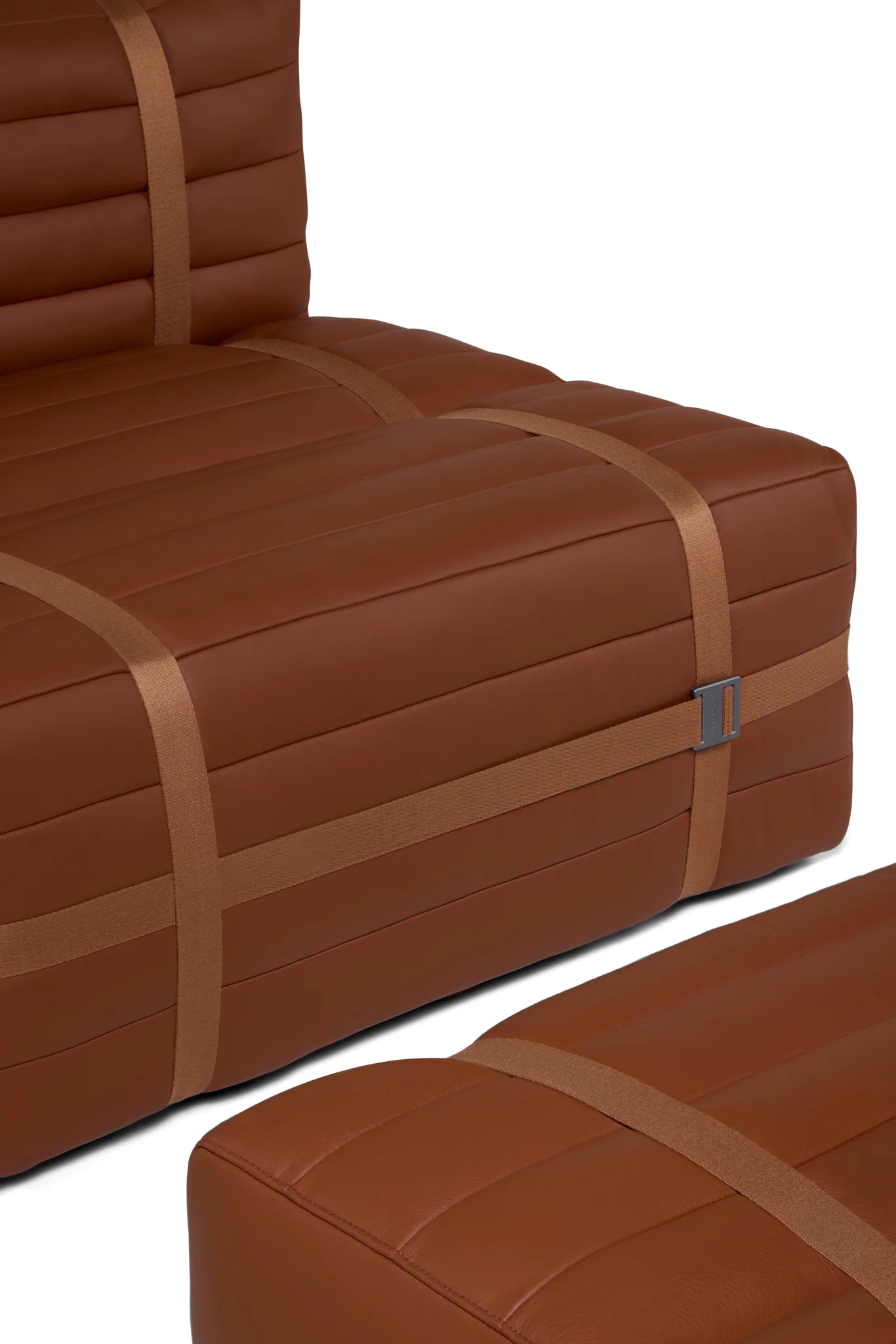 Moooi Haybale Lounge Chair met voetenbank