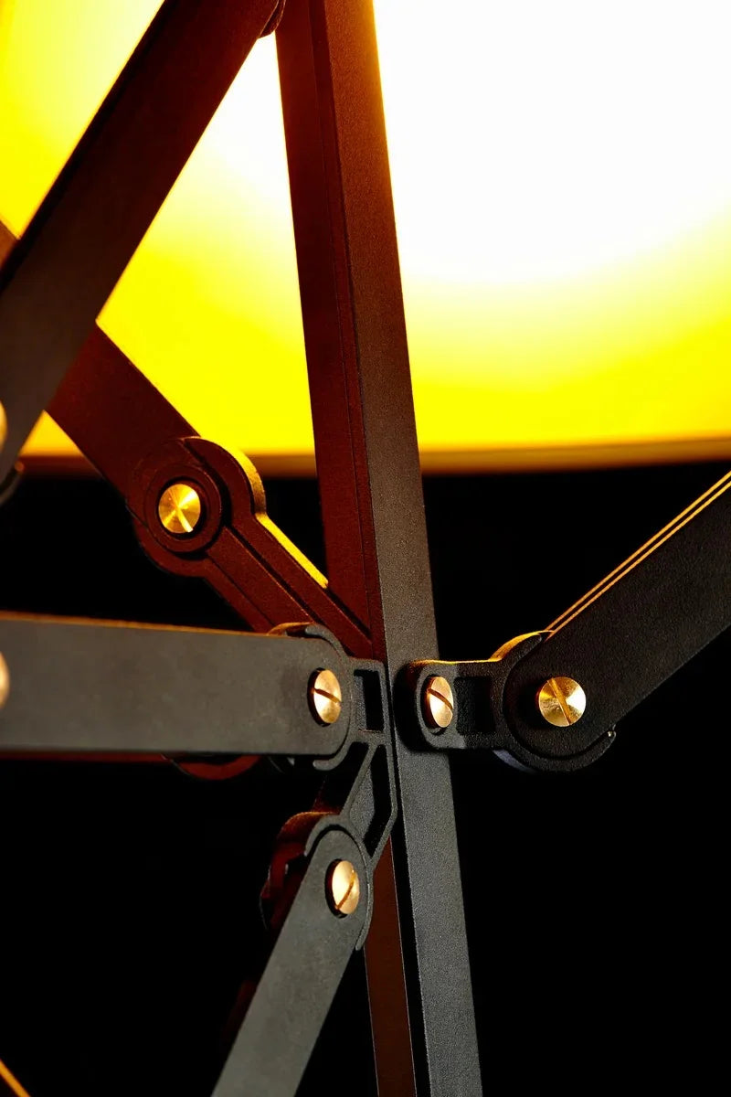 Moooi vloerlamp Construction