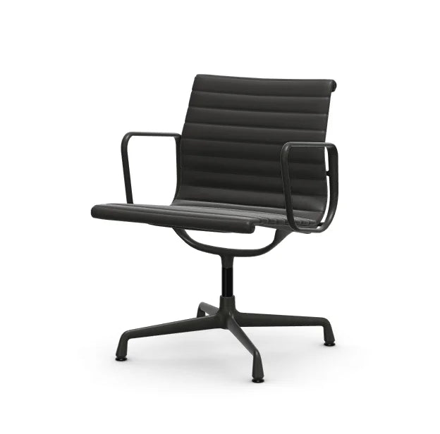 vitra Eames Aluminium Chair EA 107 - Conference - leder - nero leder - gecoat diepzwart onderstel