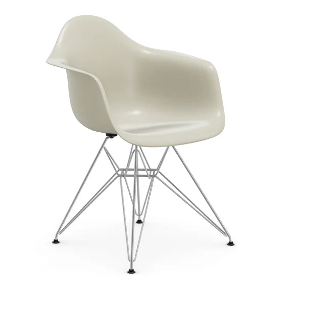vitra Eames Fiberglass Armchair DAR - verchroomd onderstel - parchment
