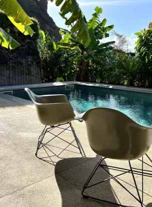 vitra Eames Fiberglass Armchair LAR - zwart onderstel