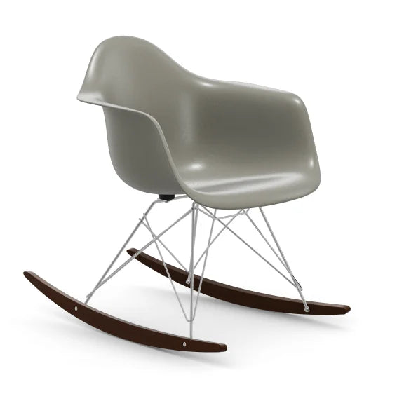 vitra Eames Fiberglass Armchair RAR - verchroomd onderstel - raw umber - donker