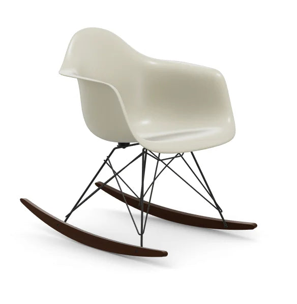 vitra Eames Fiberglass Armchair RAR - zwart onderstel - parchment - donker