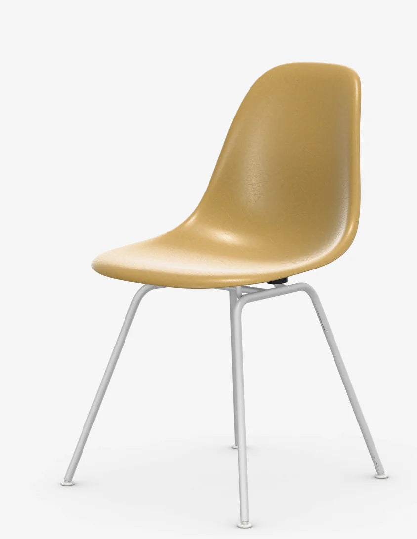 vitra Eames Fiberglass Side chair DSX - wit onderstel - light ochre