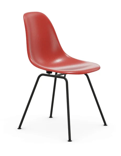 vitra Eames Fiberglass Side chair DSX - zwart onderstel - classic red