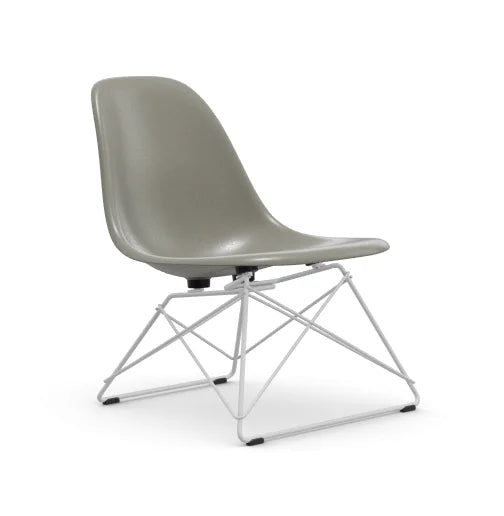 vitra Eames Fiberglass Side chair LSR - wit onderstel - raw umber