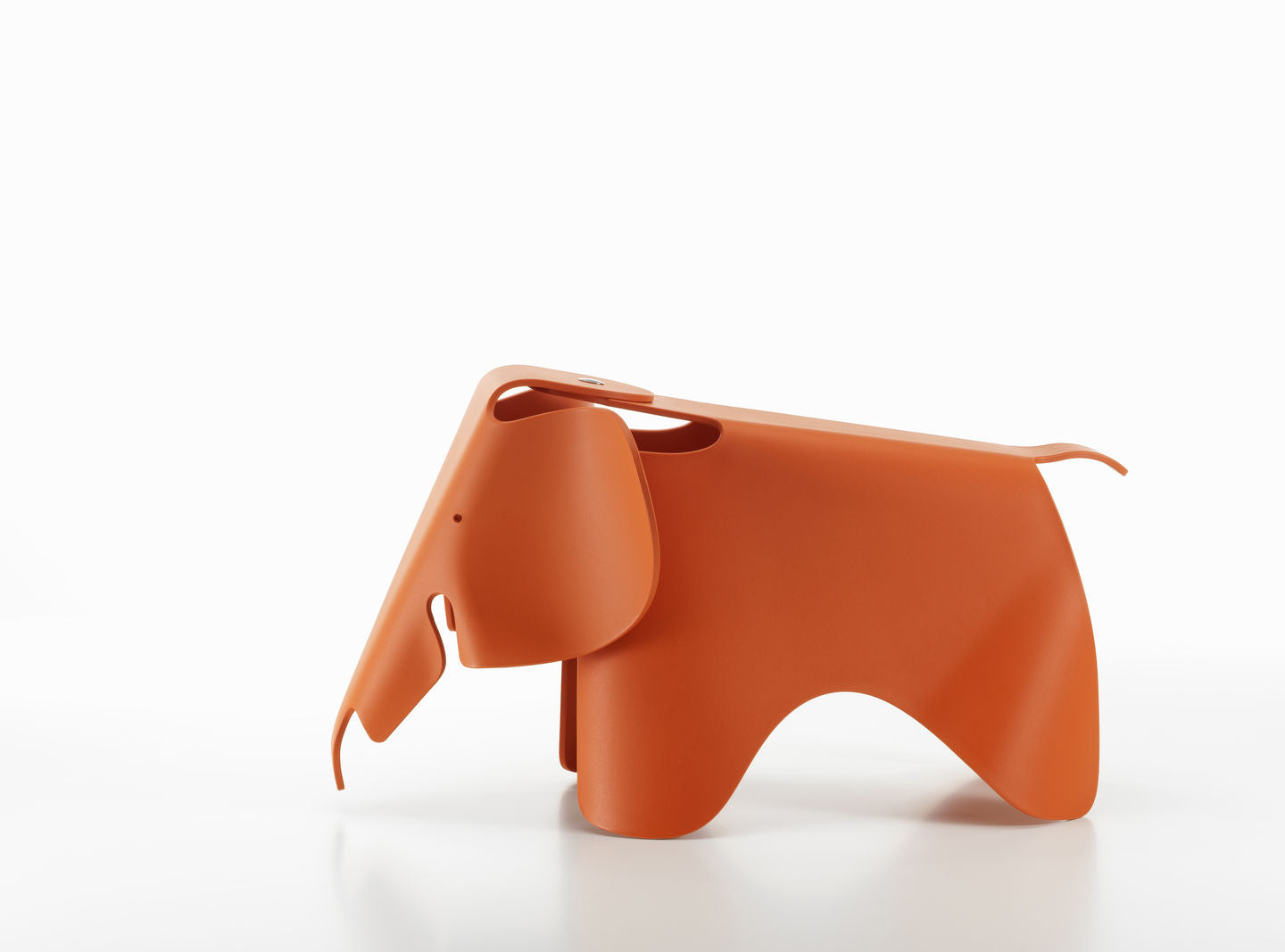 Eames Elephant RE