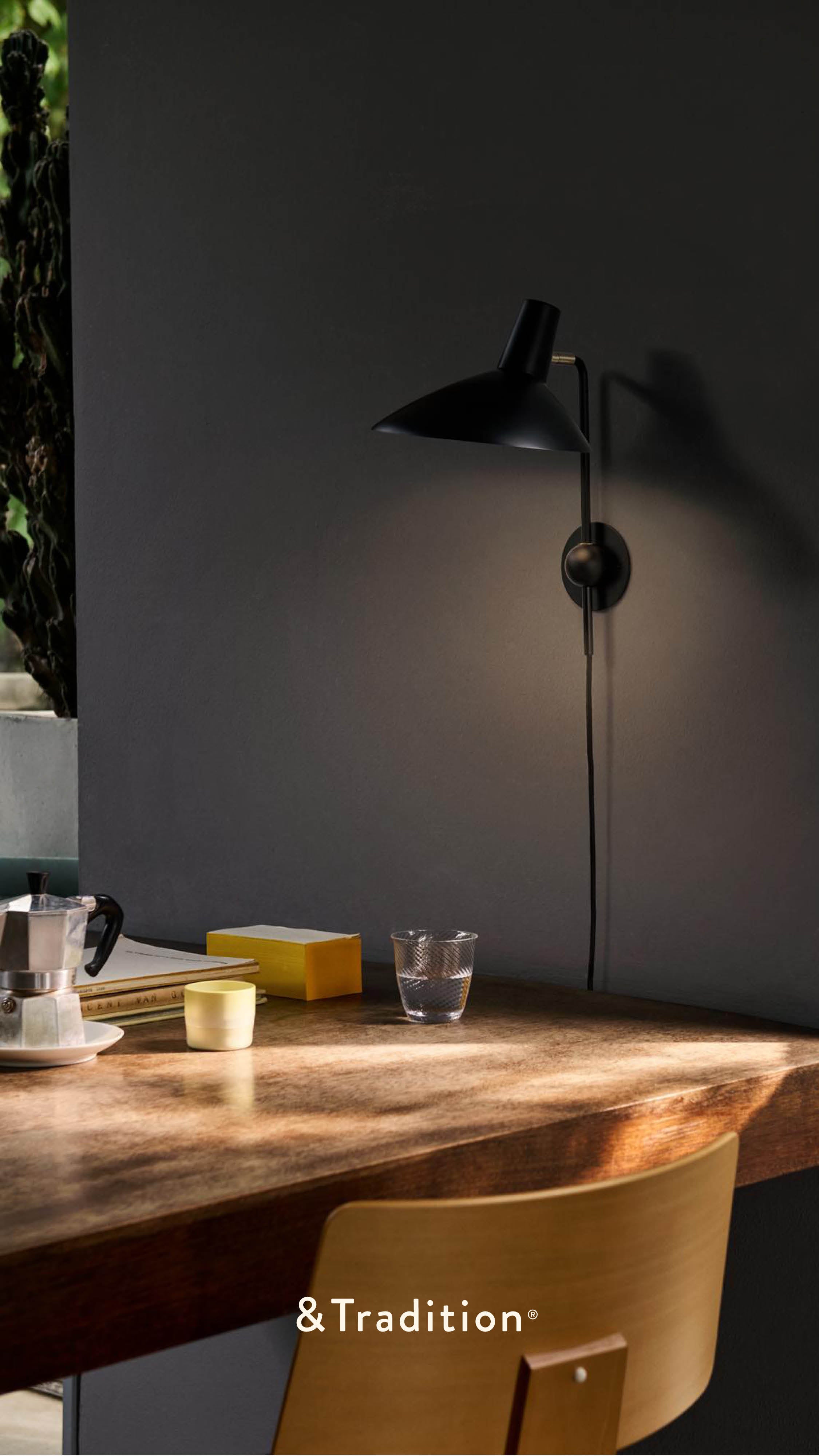 Tripod HM12 Wandlamp