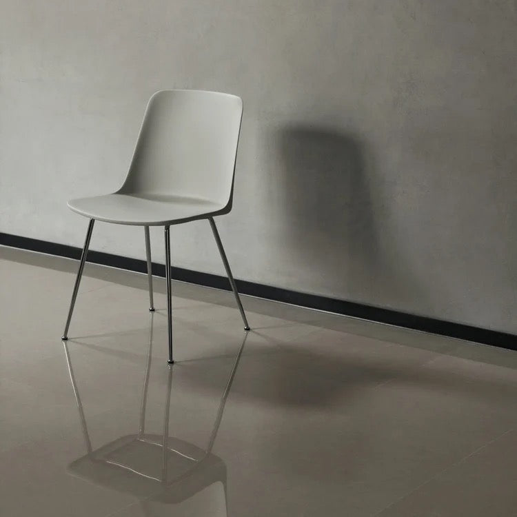 Rely HW6 chair