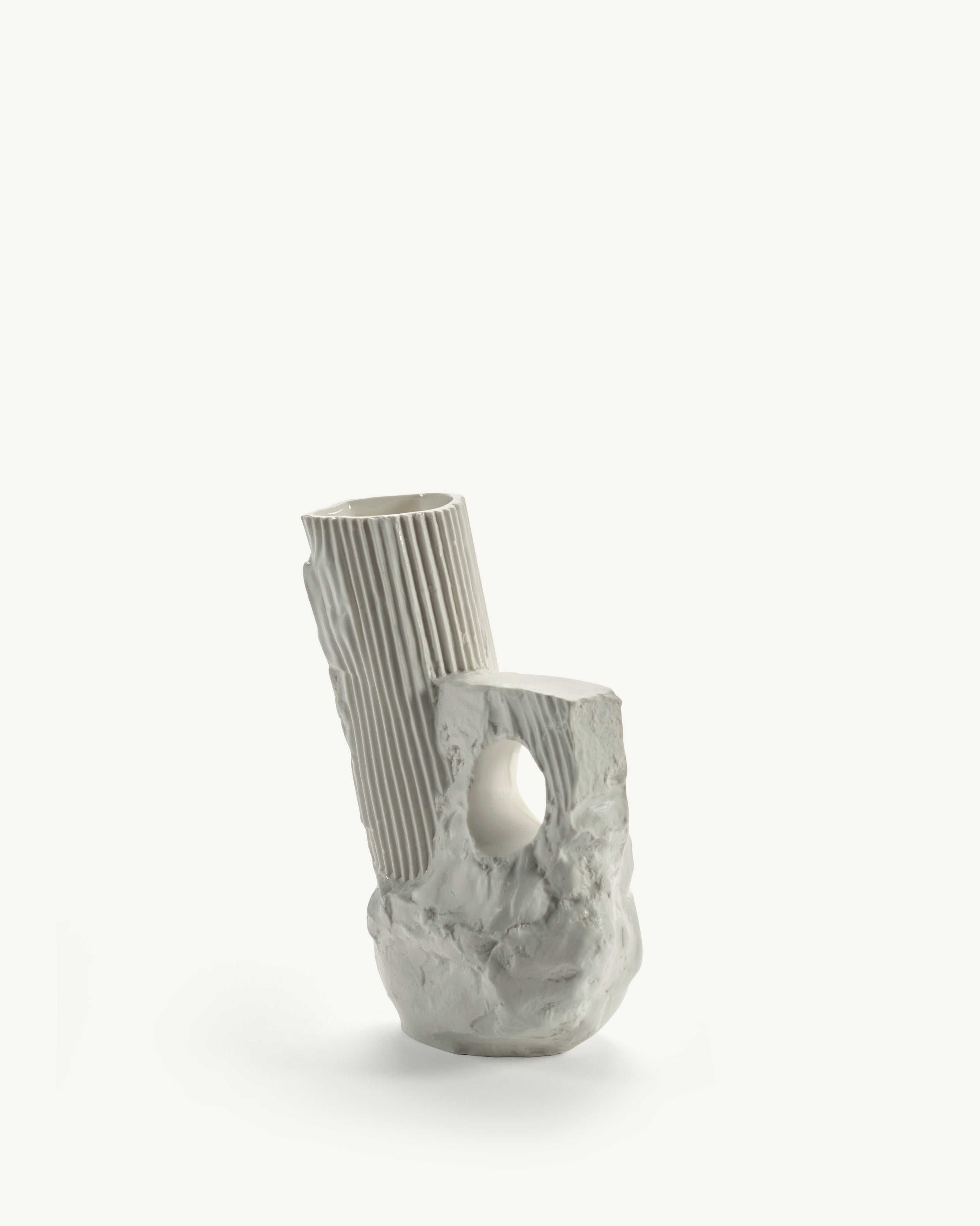 karaf I Gebroken Wit by white dirt artifacts