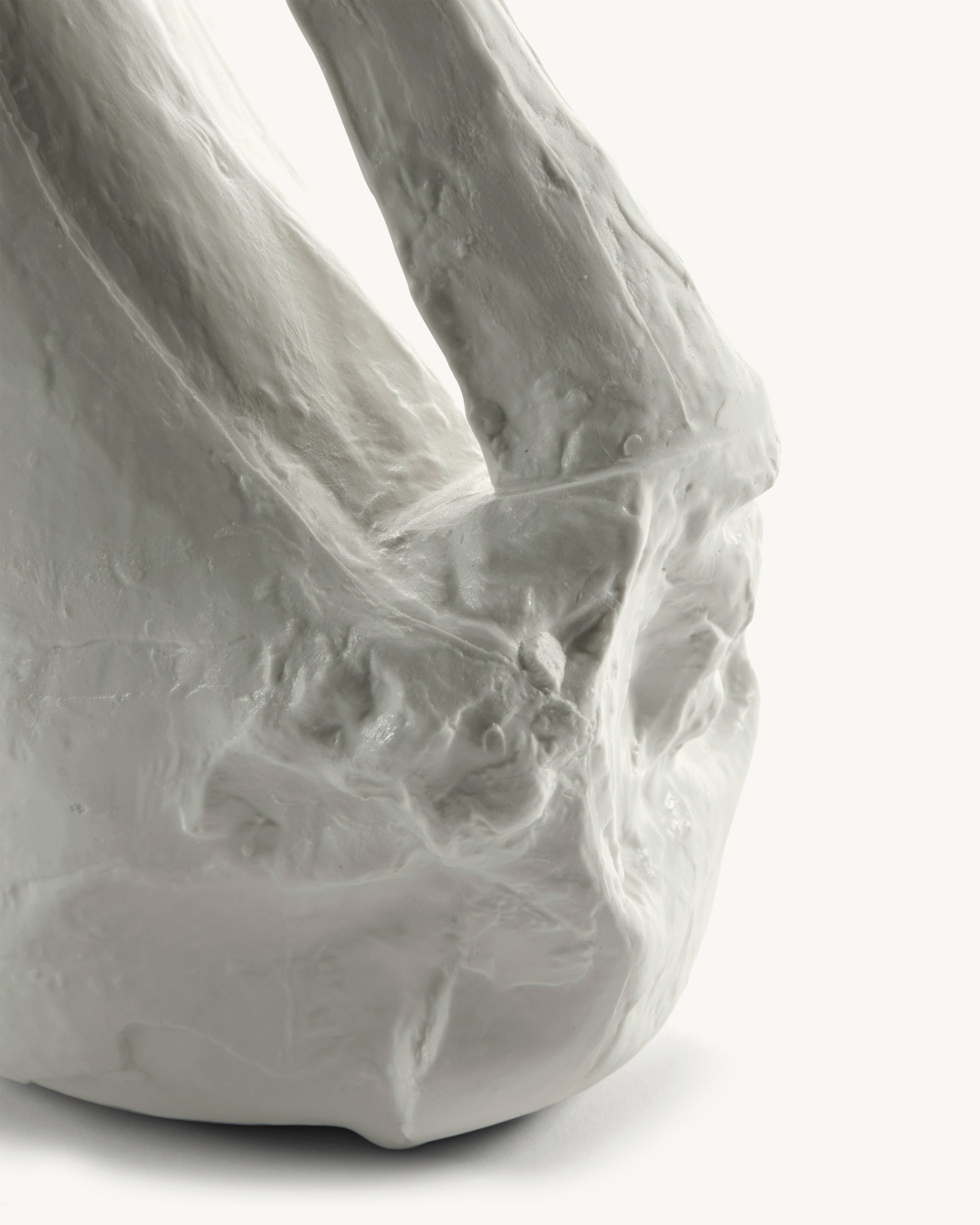 karaf II Gebroken Wit by white dirt artifacts