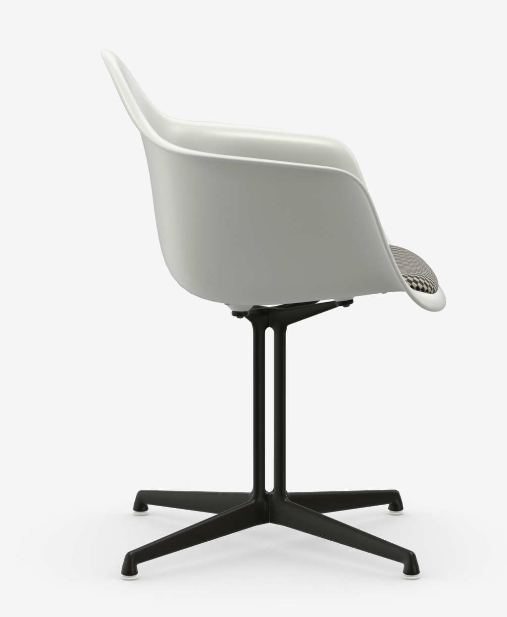 Eames Plastic Armchair 'La Fonda' RE DAL