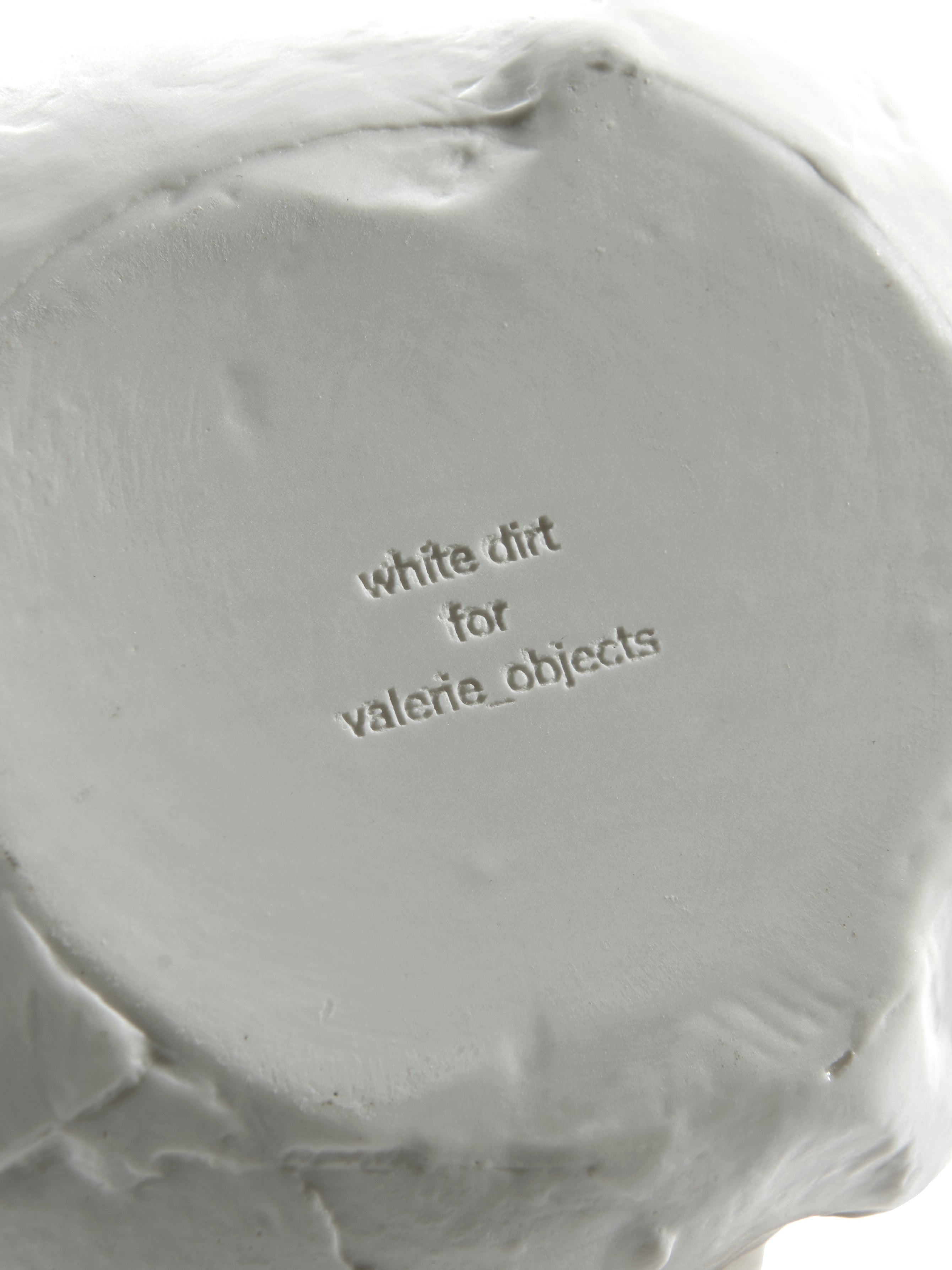 karaf II Gebroken Wit by white dirt artifacts