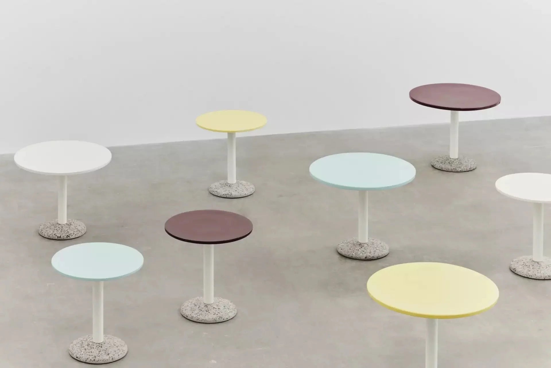 Hay Design buitentafel Ceramic