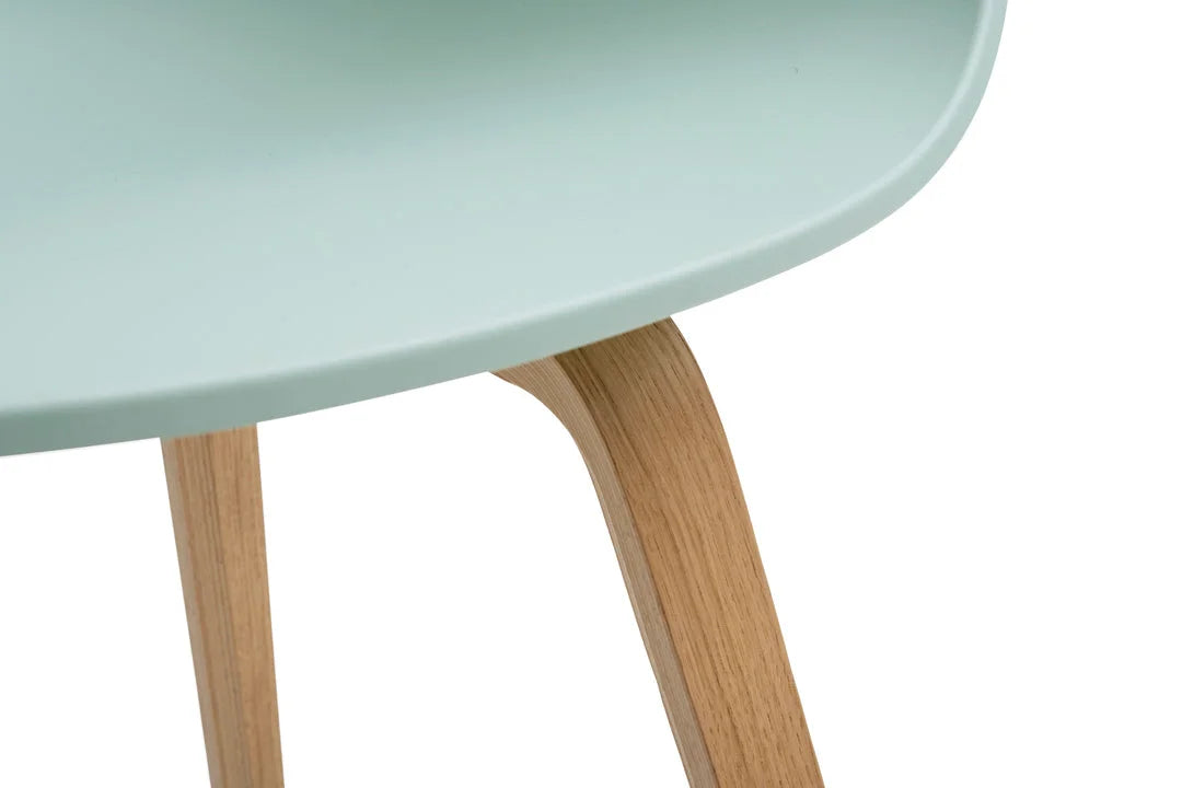 Hay Design stoel AAC 22 - gezeept eiken