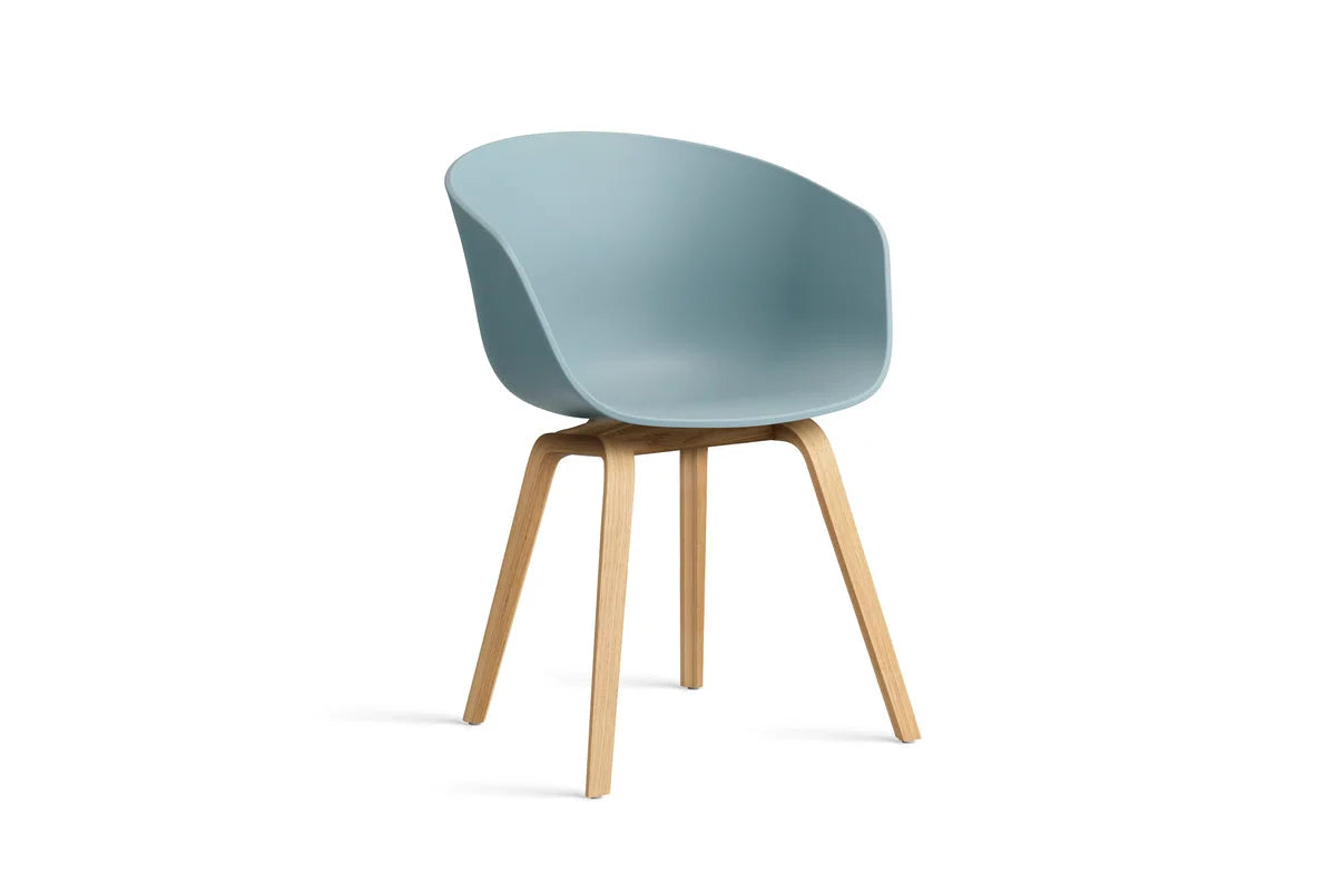 Hay Design stoel AAC 22 - gezeept eiken - dusty blue 2.0