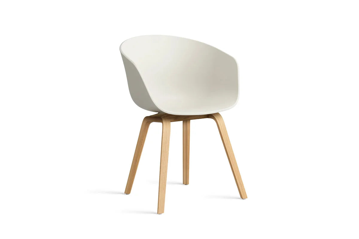 Hay Design stoel AAC 22 - gezeept eiken - melange cream 2.0