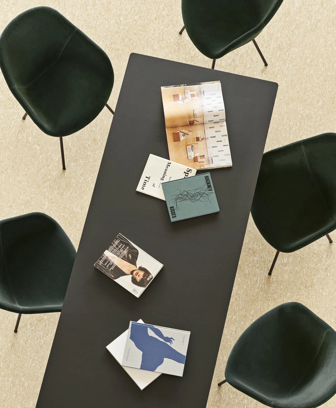Hay Design tafel AAT 10 - zwart