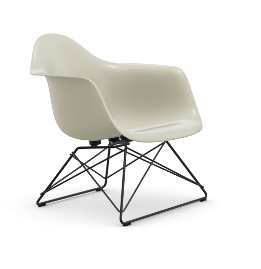 vitra Eames Fiberglass Armchair LAR - zwart - parchment