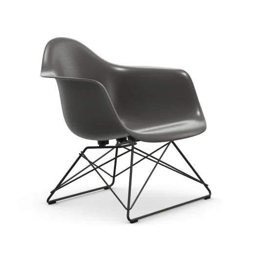 vitra Eames Fiberglass Armchair LAR - zwart onderstel - elephant hide grey