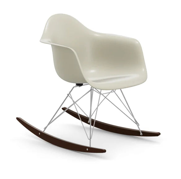 vitra Eames Fiberglass Armchair RAR - verchroomd onderstel - parchment - donker